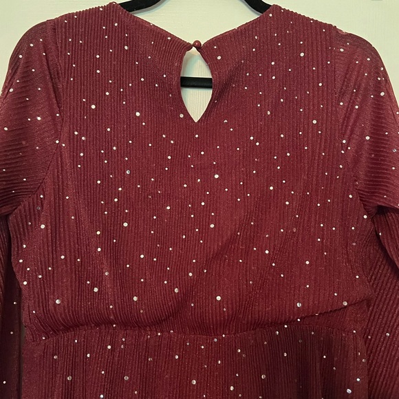 Long Sleeve Maxi Dress with Slit Red - Picture 4 of 5